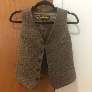 Rugby herringbone vest, size 4